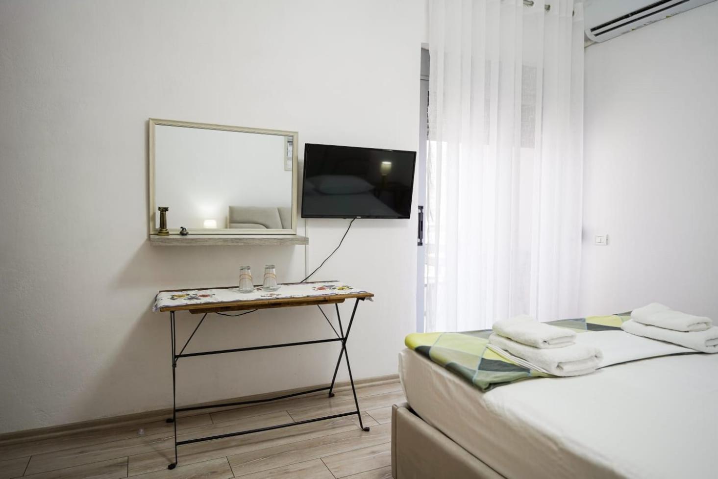 View City Apartments Gjirokastër Екстериор снимка